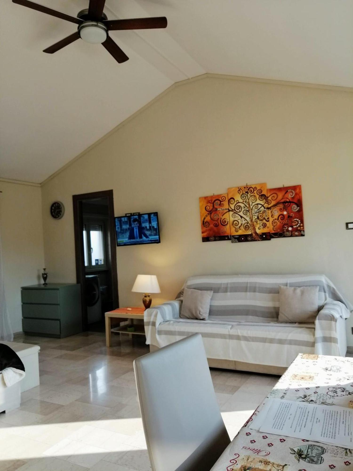 Apartment Attico Luminoso Terrazza Metro A Aria Cond Wifi Rom